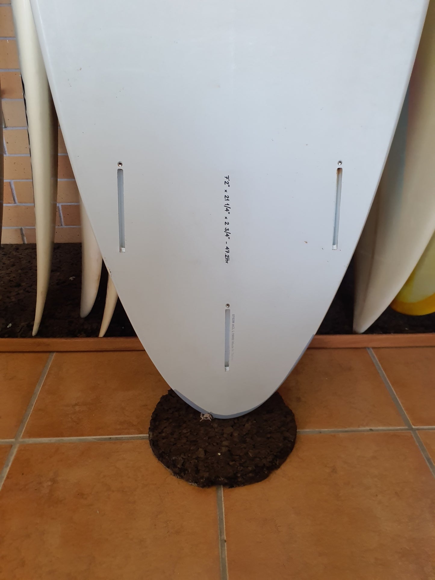 Used Surfboard 7'2'' TorqMid-length 47.2L Other views