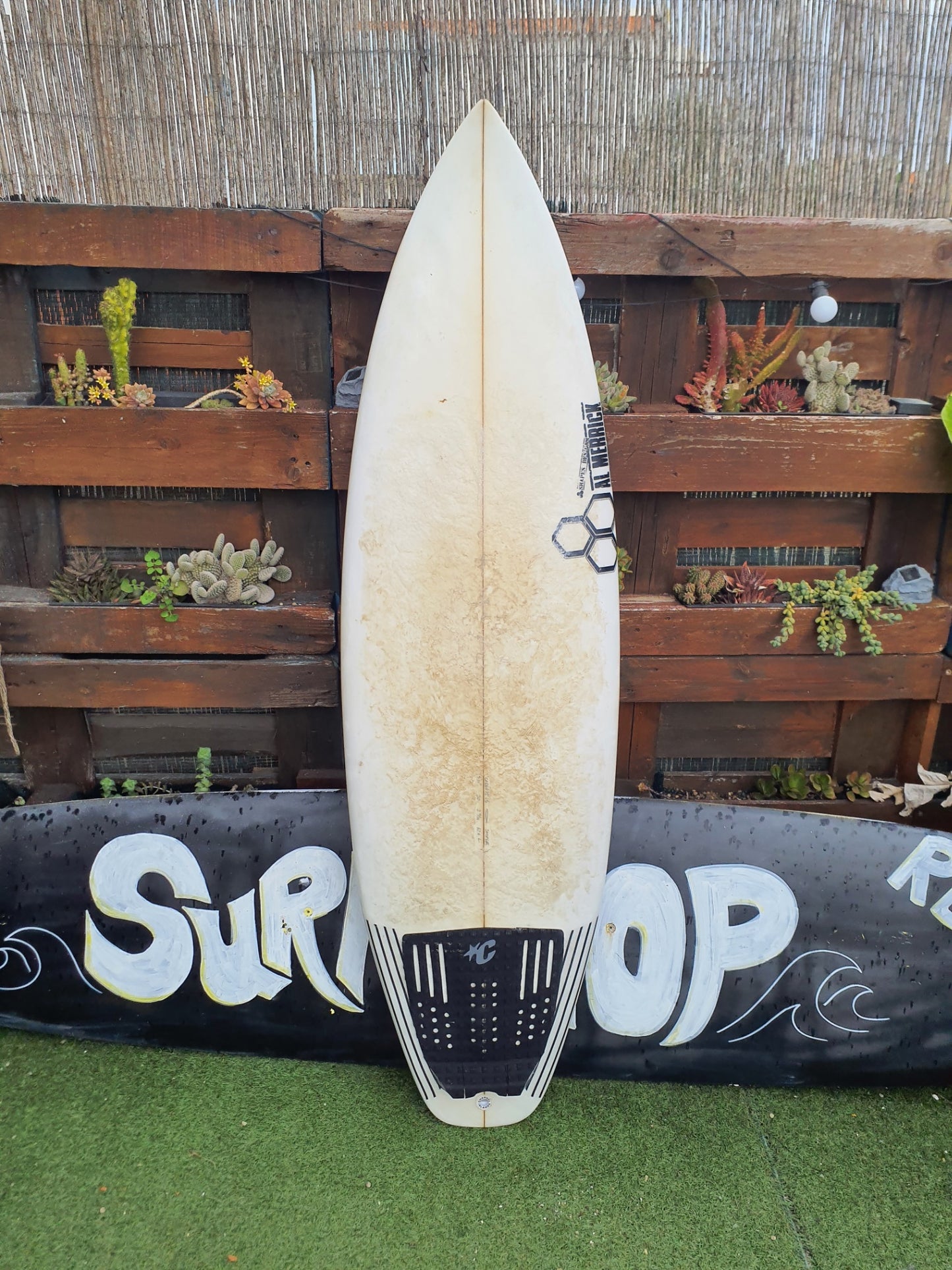 Al Merrick, Sampler 5'11" - 32.6L