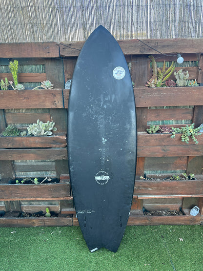 Js Industries 5'08'' - 31.7L