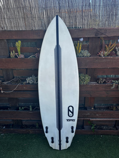 Tomo Slater 5'11'' - 32.3L