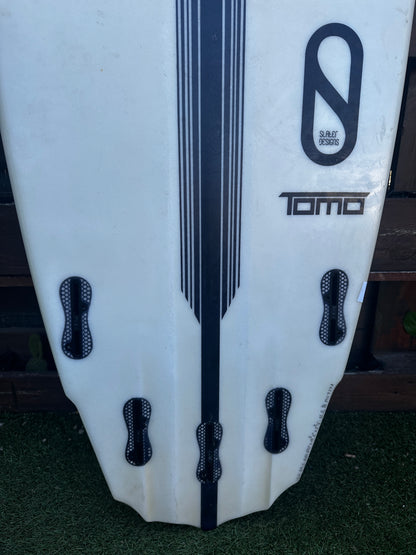 Tomo Slater 5'11'' - 32.3L