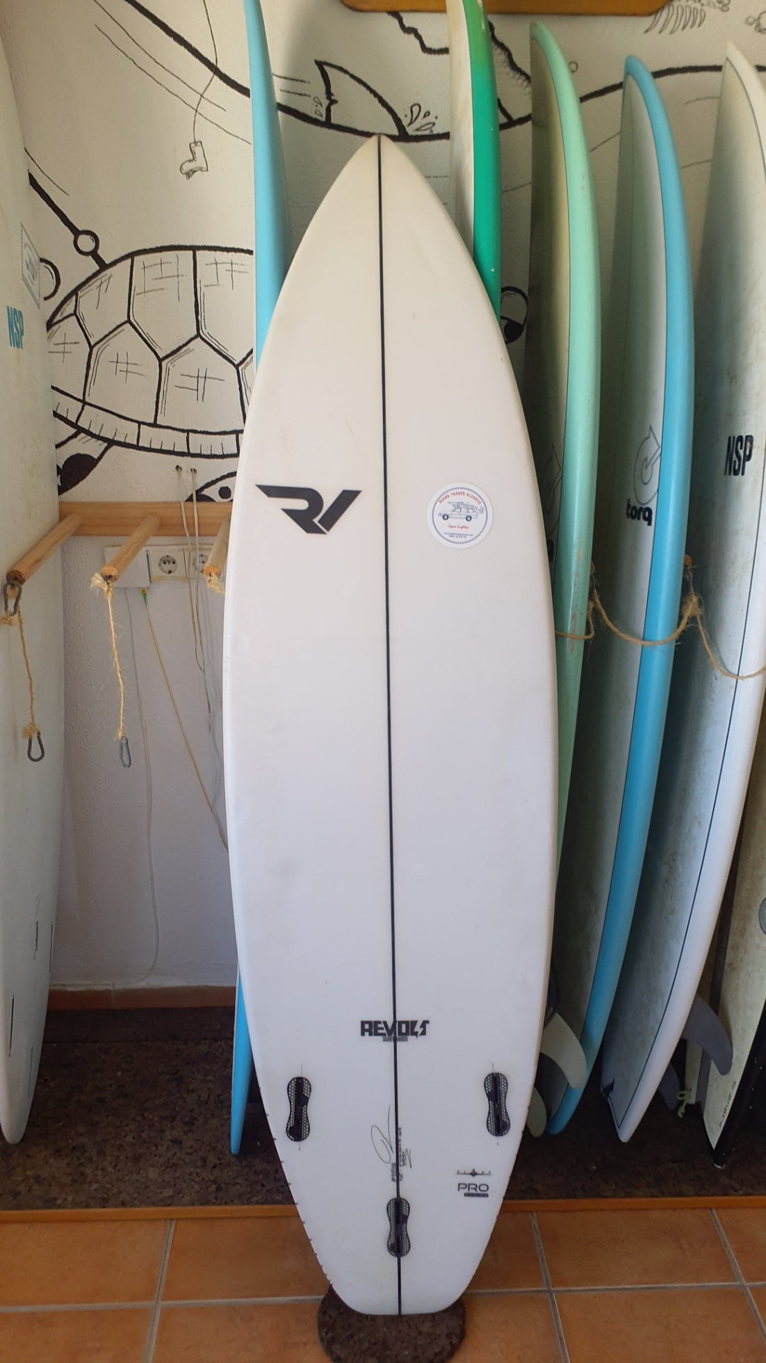 Used Surfboard 6'4'' RevoltShortboard 36L Bottom View