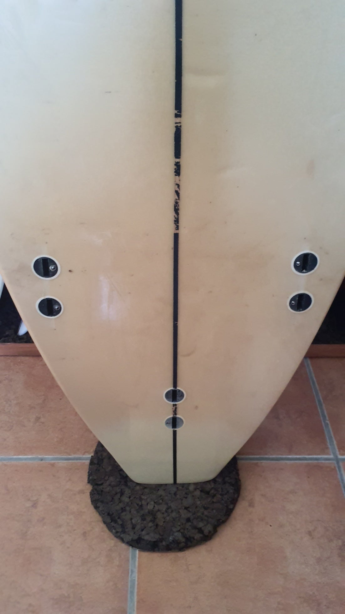 Used Surfboard 7'4'' Peter LawsonMalibu 50estL Fin Boxs