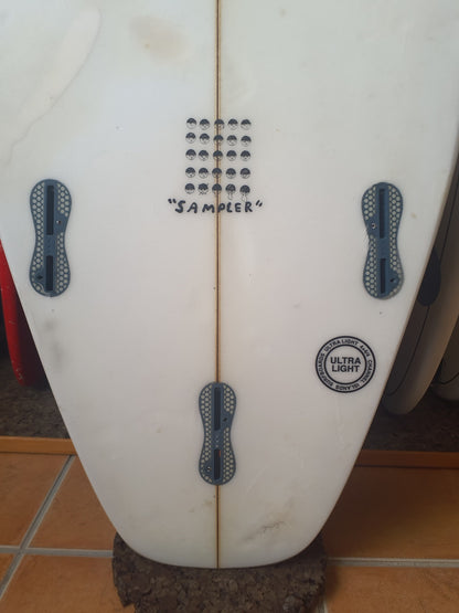 Used Surfboard 5'11'' Al MerrickShortboard 32.6L Fin Boxs