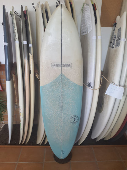 Used Surfboard 5'11'' Slash SurfboardsSingle Fin 33L Top View