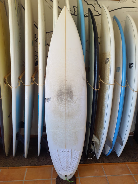 Used Surfboard 6'4'' Rob VShortboard 31estL Top View