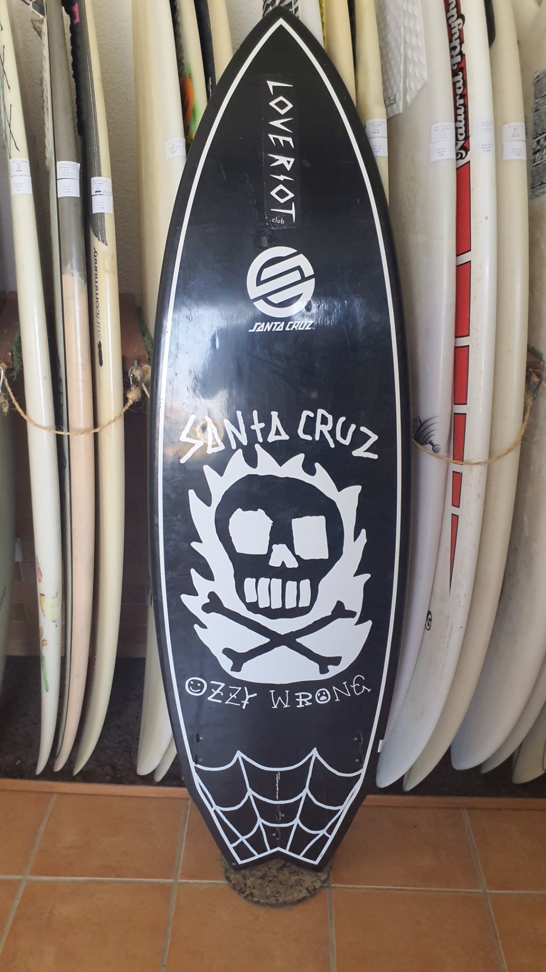 Used Surfboard 5'8'' Ozzy WongShortboard 32L Top View