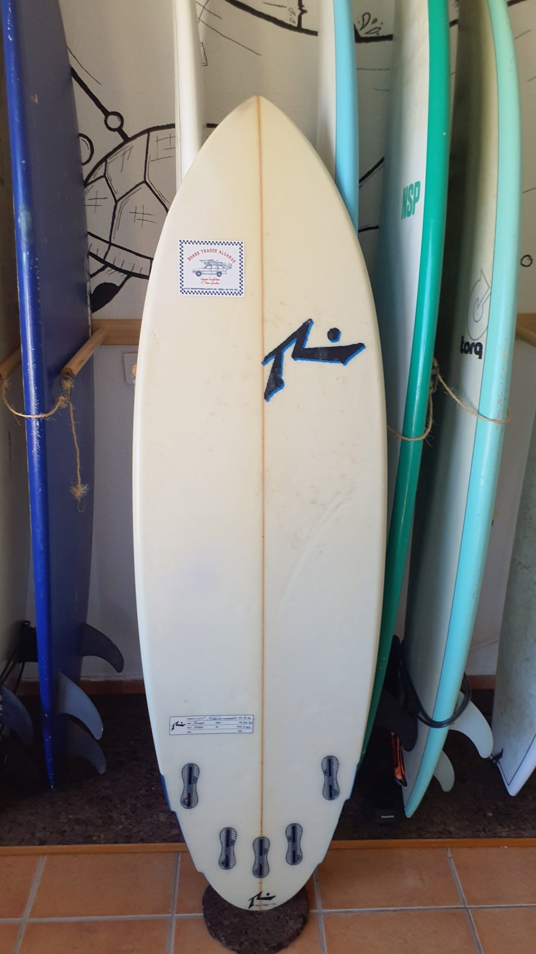 Used Surfboard 5'10'' RustyShortboard 34.3L Bottom View