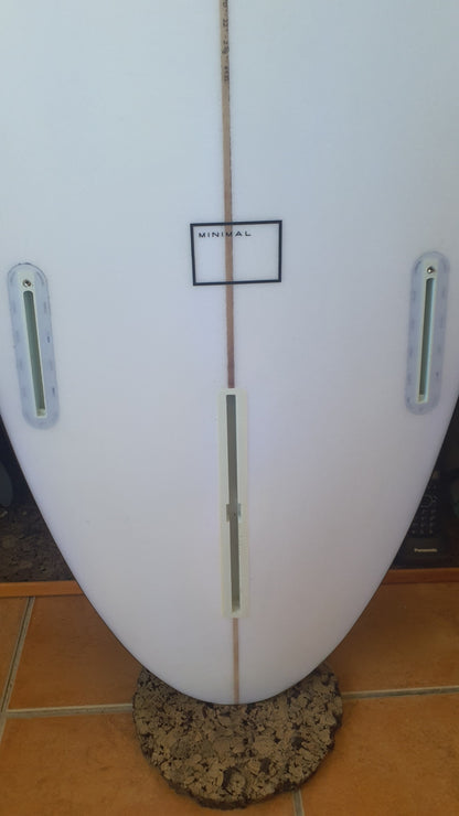 Used Surfboard 7'0'' PlainMid-length 49.5L Fin Boxs