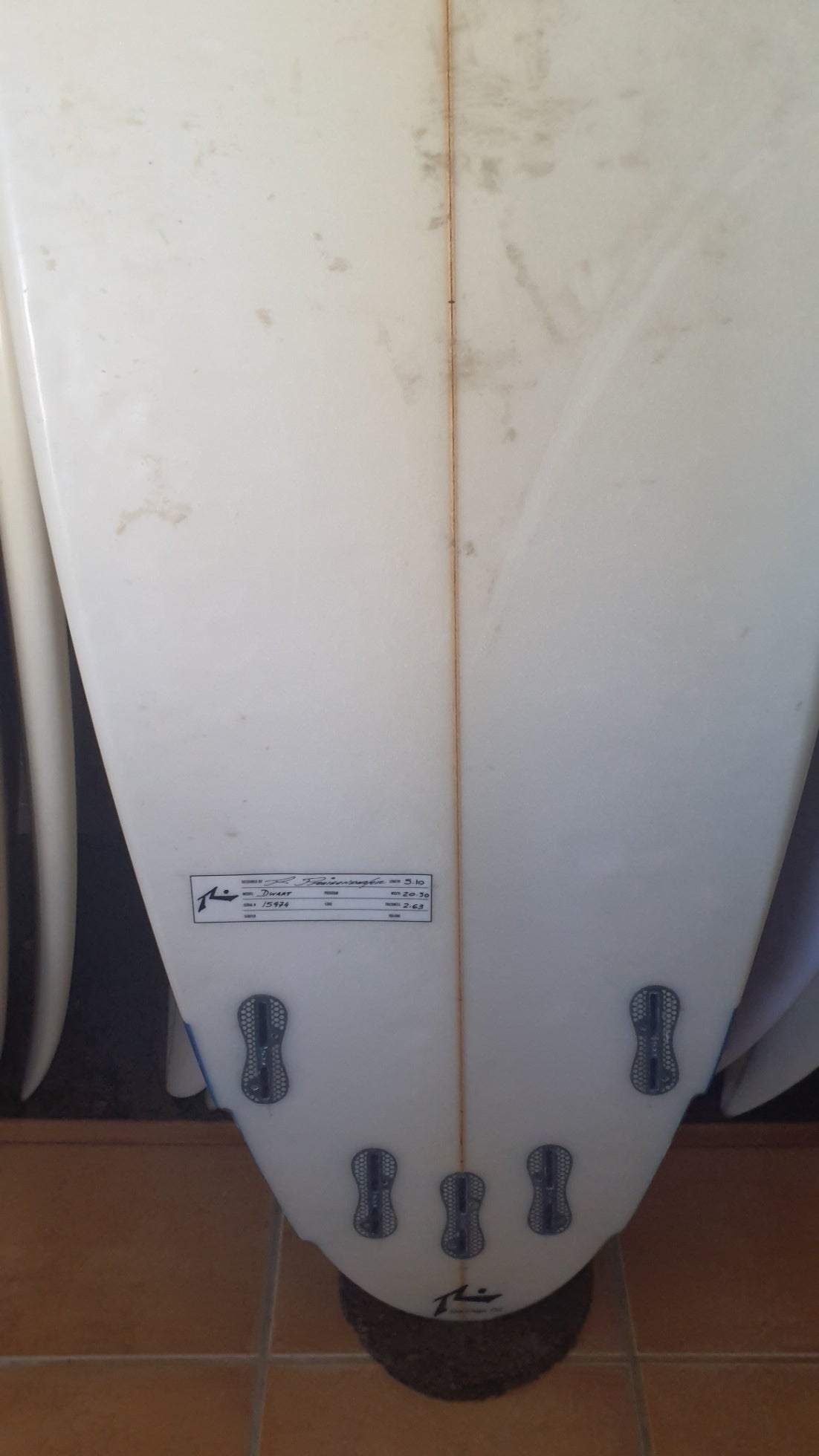 Used Surfboard 5'10'' RustyShortboard 35.6L Fin Boxs