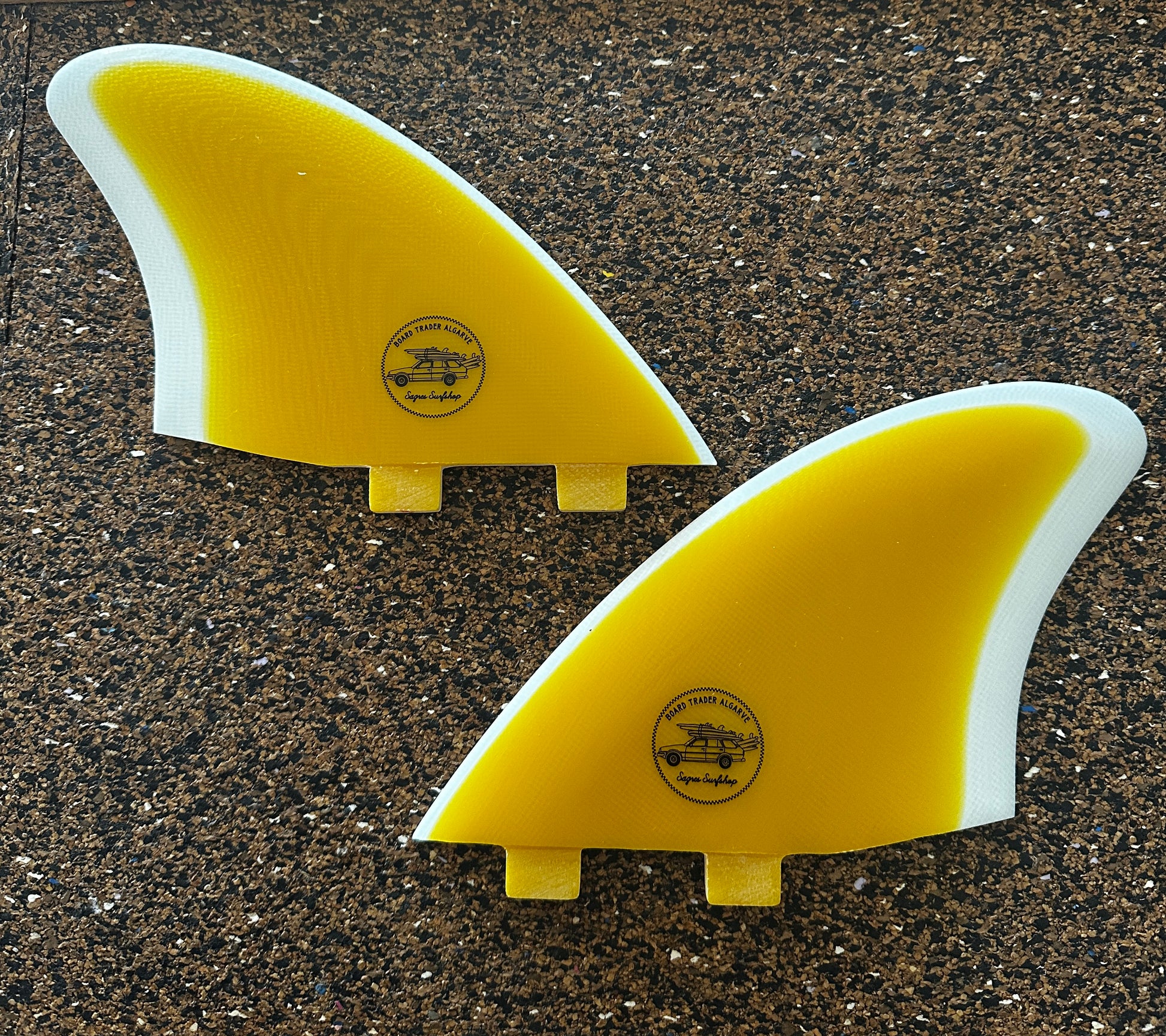 D.S.F - Twin Keel, FCSI Board Trader Algarve - Image 1