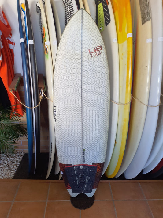 Used Libtech Funnelator 5'8'' - 33.7L (fins included) for Sale Algarve - Image 1